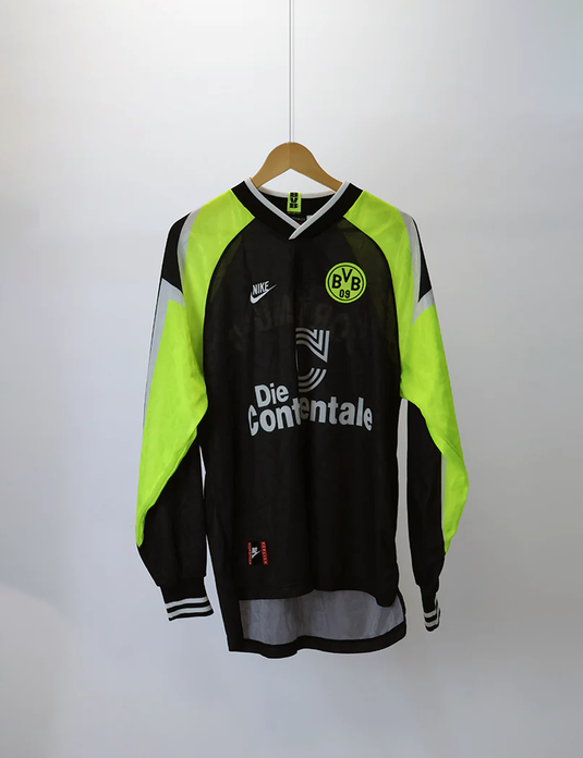 Borussia Dortmund 1995/96 Away Shirt